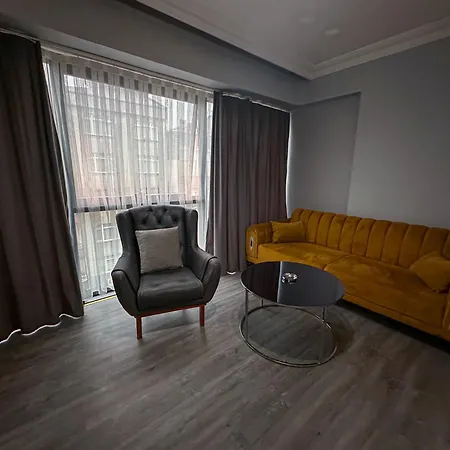 Lizasuit Hotel