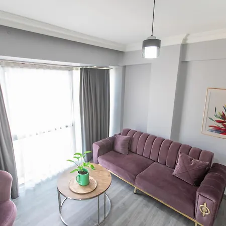 Lizasuit Hotel 4*