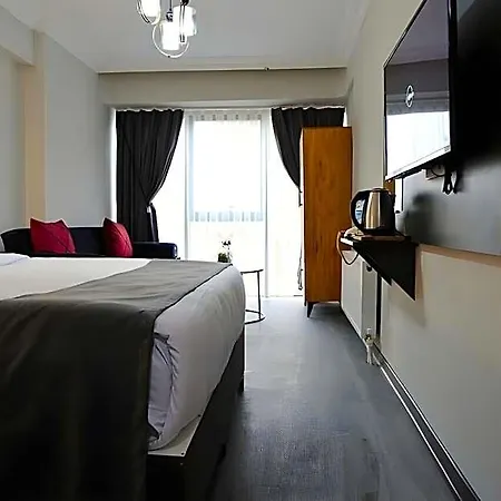 Szálloda Liza 4*