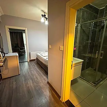 Szálloda Liza 4*